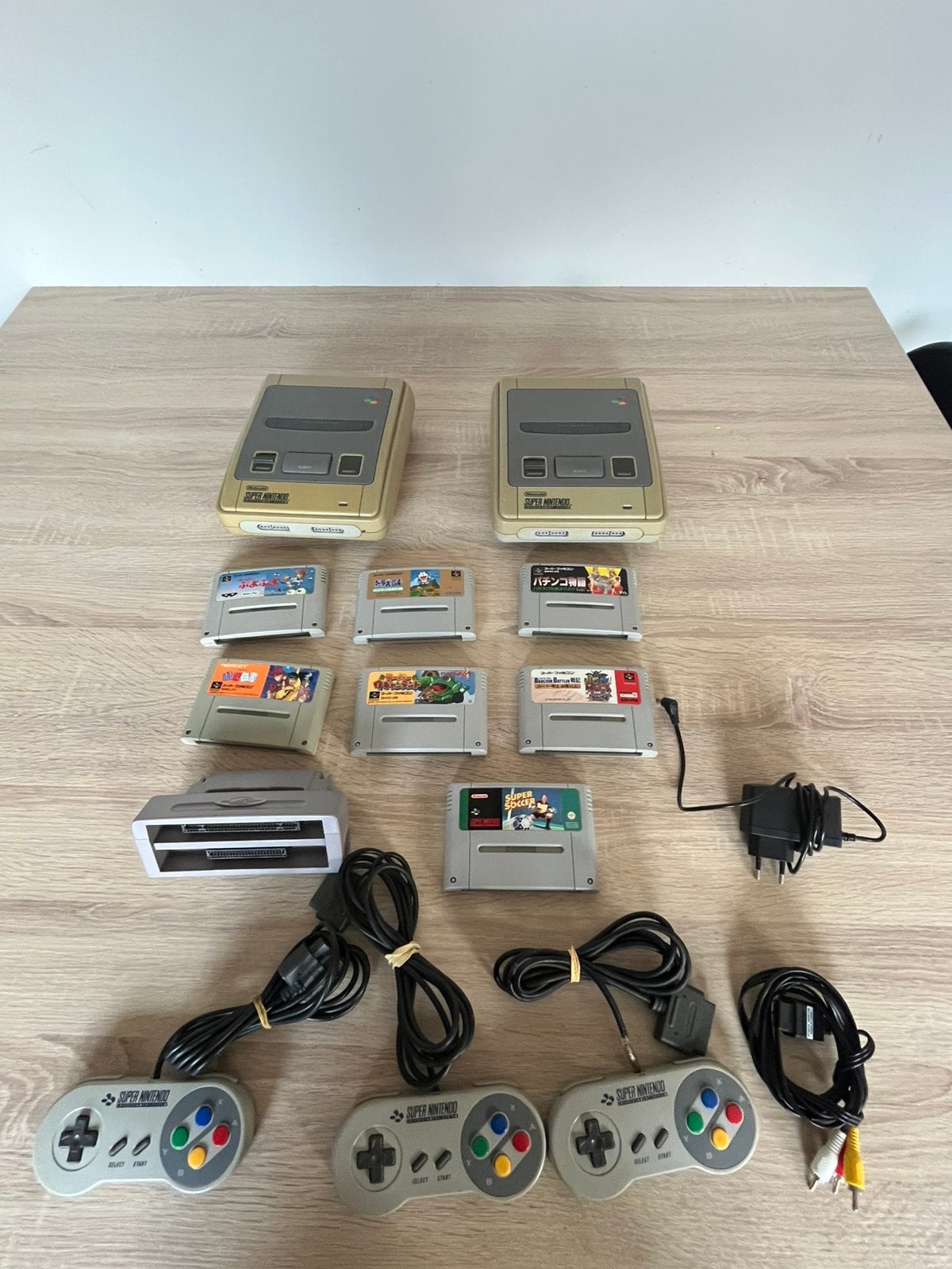 2 consoles SNES, Enlèvement, Utilisé, Avec 3 manettes ou plus, Avec jeux