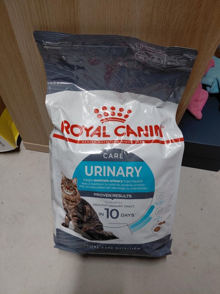 Sac de croquettes pour chat Royal Canin Urinary (4 kg), Animaux & Accessoires, Nourriture pour Animaux, Enlèvement, Chat