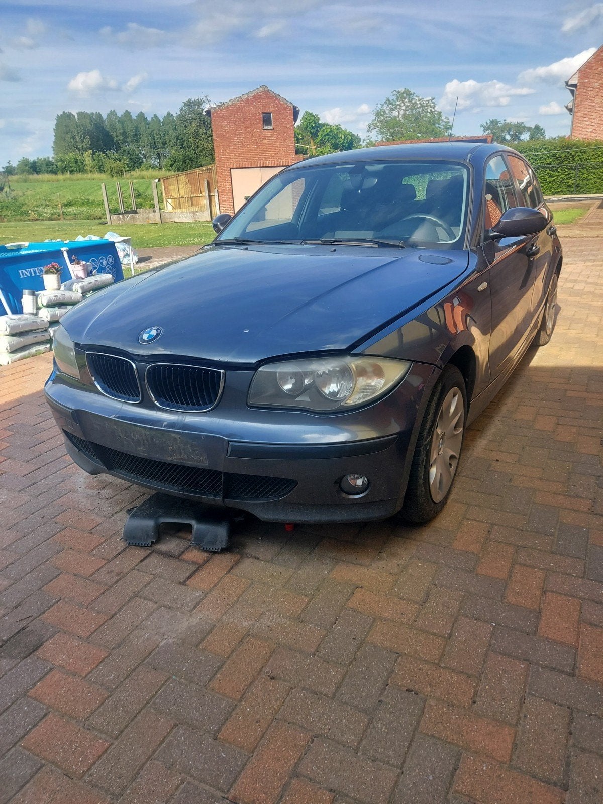 Bmw 116i, Autos, BMW, Particulier, Série 1, ABS, Airbags, Air conditionné, Alarme, Verrouillage central, Vitres électriques, Essence