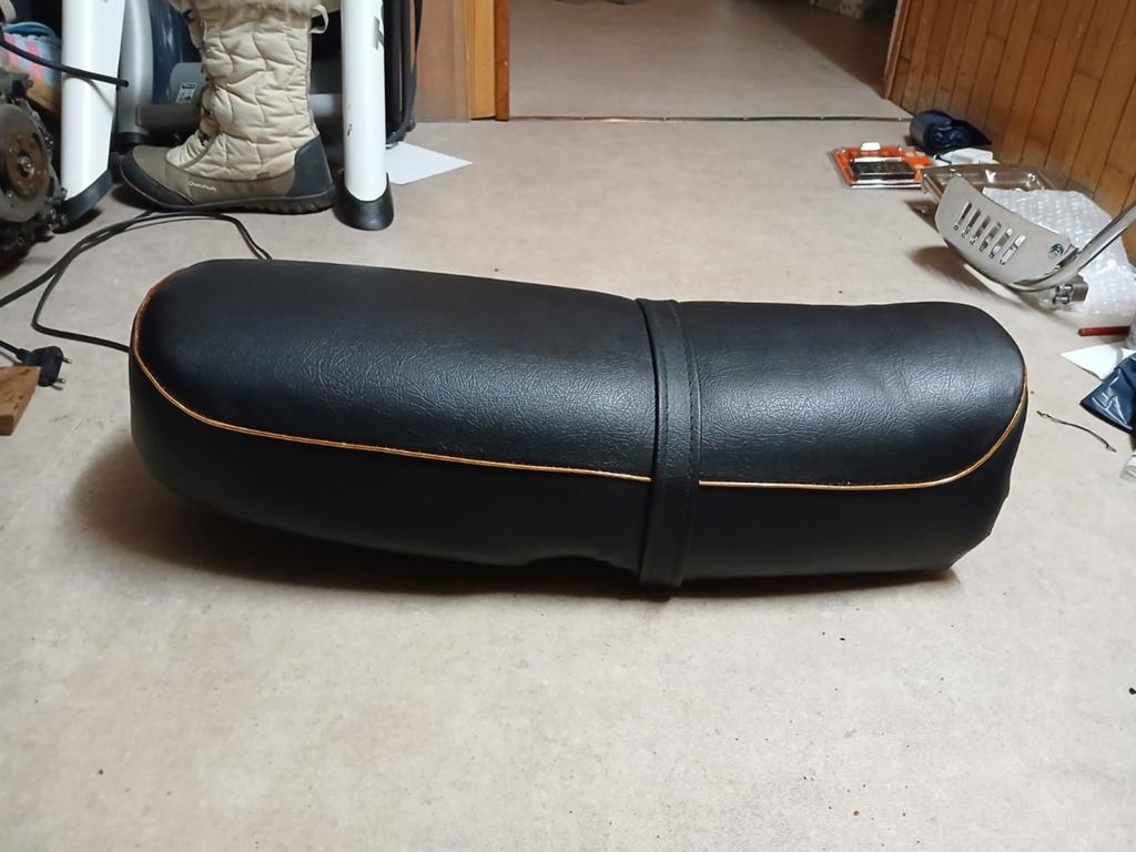 honda ss50m seat