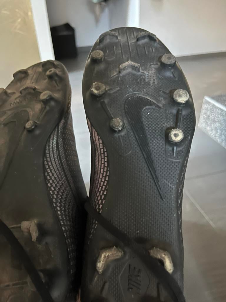 Voetbalschoenen maat 40, Sport en Fitness, Voetbal, Ophalen, Gebruikt