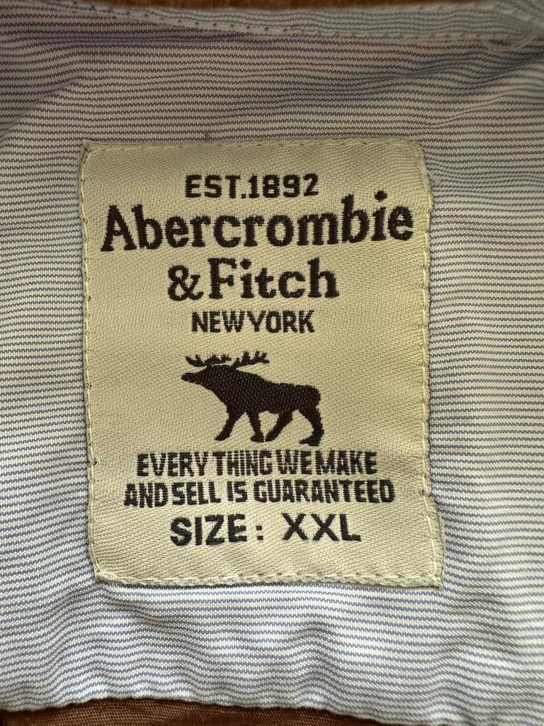 Chemise de costume Abercrombie & Fitch en parfait état, Enlèvement ou Envoi, Comme neuf, Brun, Tour de cou 41/42 (L)