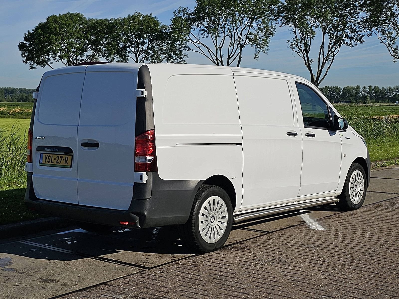 Mercedes-Benz eVito eVito Lang 66 kWh W1VVUBFZ8P4178925, Autos, Camionnettes & Utilitaires, Achat, https://public.car-pass.be/vhr/c39a2635-d18a-4ad1-84df-50caf959ba9d