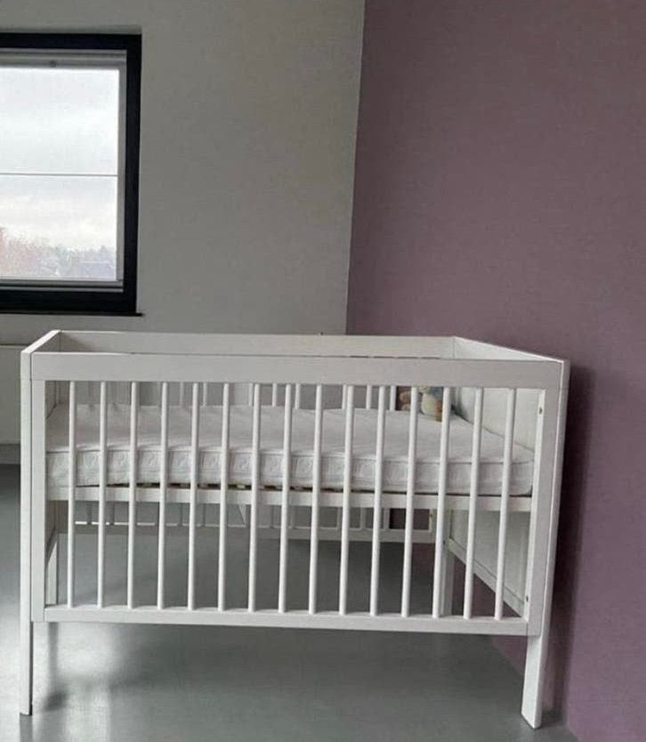 Troll loft cot baby bed + aerosleep matras (nieuw), Ophalen, Zo goed als nieuw