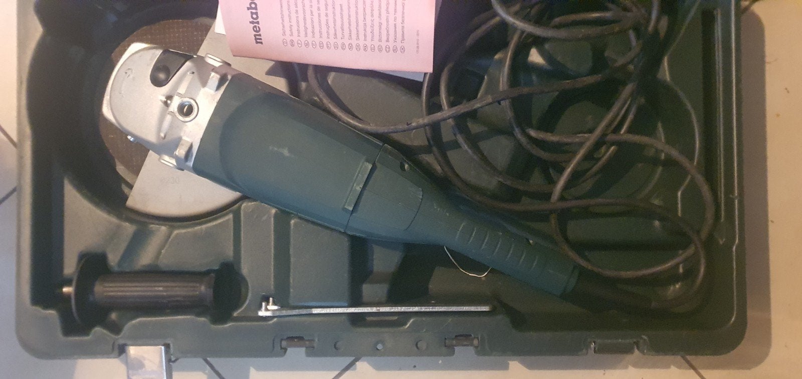 Metabo WX 2200-230 Haakse slijper in koffer., Ophalen, Zo goed als nieuw, 1000 watt of meer, Haakse handslijpmachine