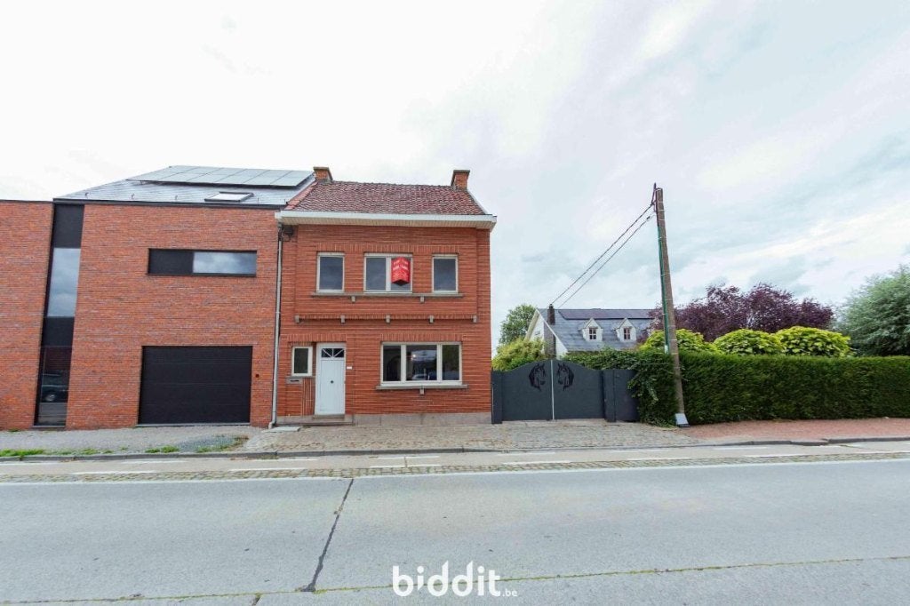 Gerenoveerde ho huis/hoeve met loods, weide,stallingen EPC-B, Immo
