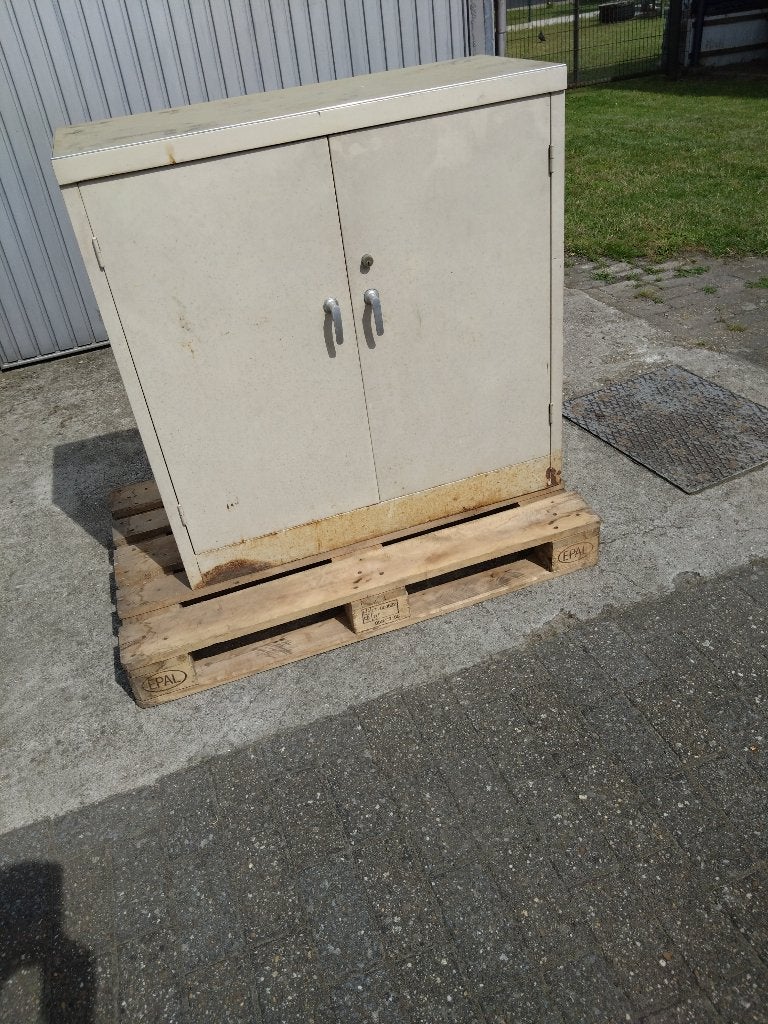 metalen kast, Huis en Inrichting, Kasten | Ladekasten, Ophalen, Gebruikt, 100 tot 150 cm, 100 tot 150 cm