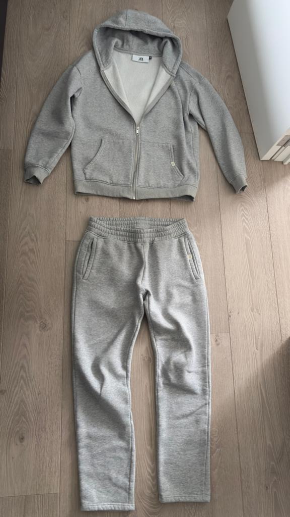 survêtements et ensemble, Enlèvement, Porté, Taille 52/54 (L), Gris