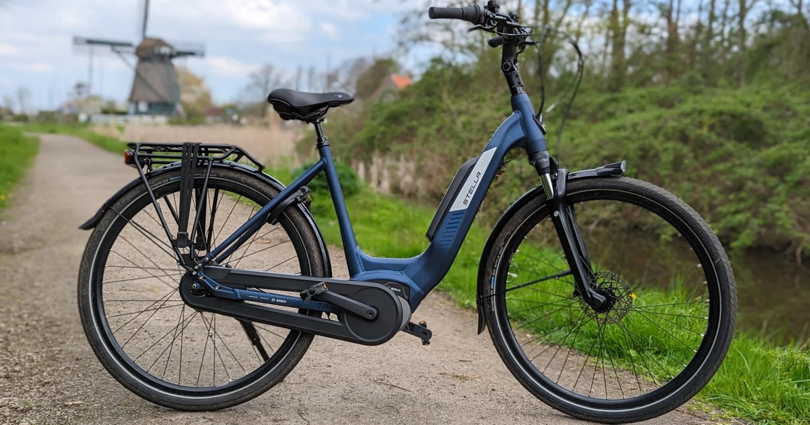 Stella elektrische fiets 500 w geveerde stuur en zadelpen., Ophalen, Zo goed als nieuw