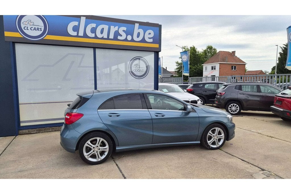 Mercedes-Benz A-Klasse 180 1.6Benzine/Leder/Navi/Camera/Bt/A, Auto's, Mercedes-Benz, 90 kW, 122 pk, Gebruikt, Overige kleuren