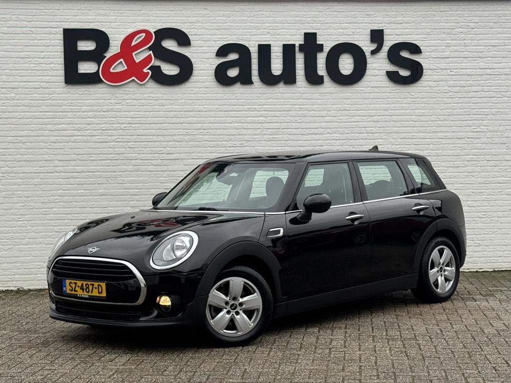 MINI Cooper Clubman Mini 1.5 Sportstoelen half leder Navigat, Auto's, Mini, Automaat, 118 g/km, Zwart, Bedrijf