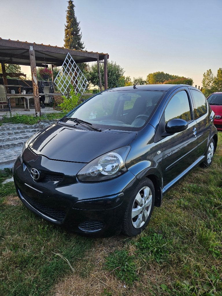 Toyota aygo Avec control  technique 2011 airco, Autos, Toyota, Euro 5, Achat, Boîte manuelle, 5 portes
