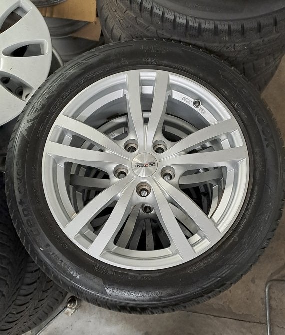 17 Duim velgen met Winter banden van Honda CR-V, Auto-onderdelen, Ophalen, Banden en Velgen, 17 inch, Winterbanden