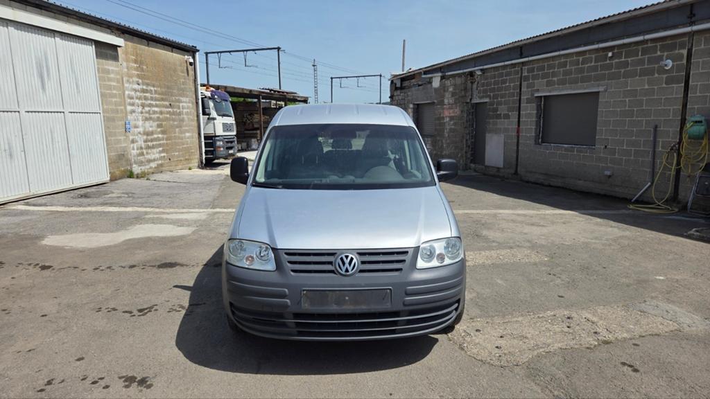 Superbe Caddy 2.0 SDI 194 000km, Auto's, Voorwielaandrijving, 4 deurs, Elektrische ramen, Grijs