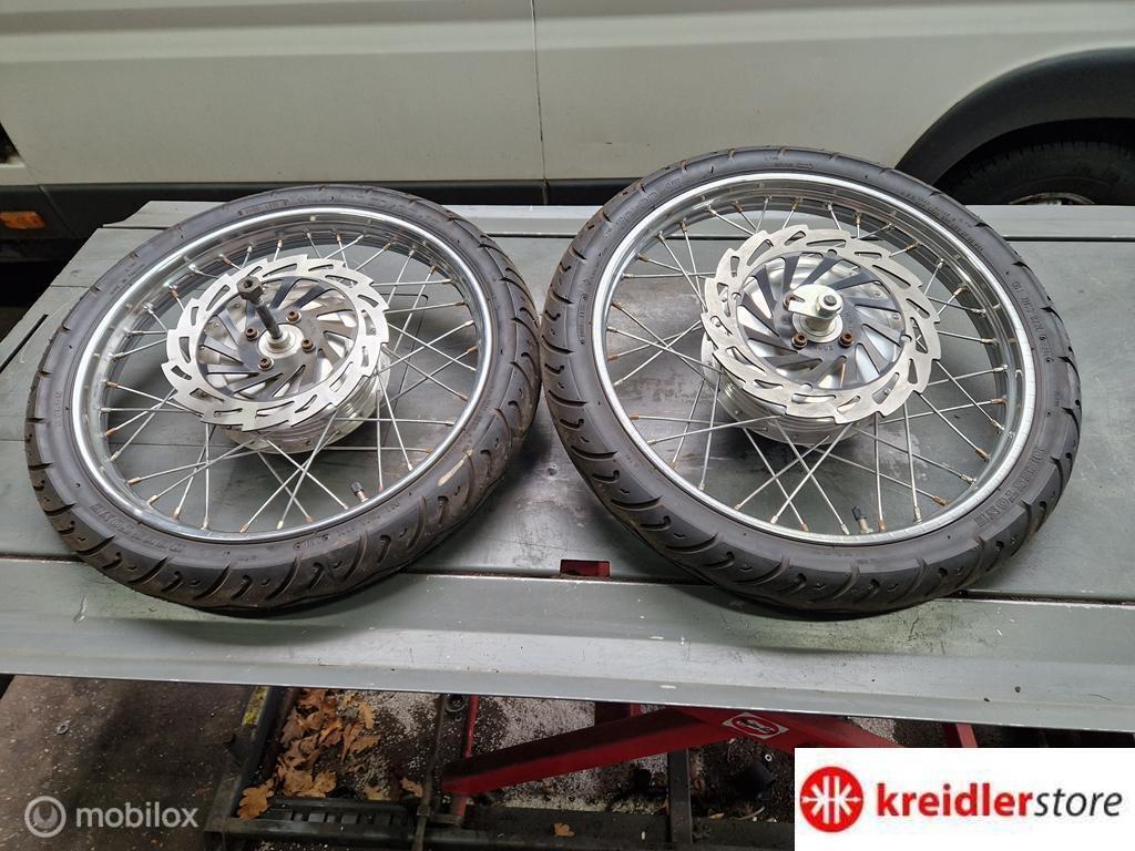 Kreidler Spaakwielen met remschijf voor en achter zeer mooi, Vélos & Vélomoteurs, Pièces de cyclomoteur | Kreidler, Utilisé, Enlèvement ou Envoi