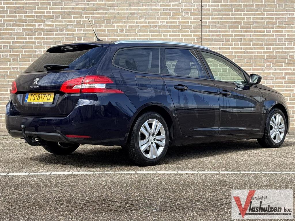 Peugeot 308 SW 1.2 PureTech Blue Lease Executive | Pano | Cr, Auto's, Peugeot, Blauw, 115 g/km, Parkeersensor, Overige kleuren