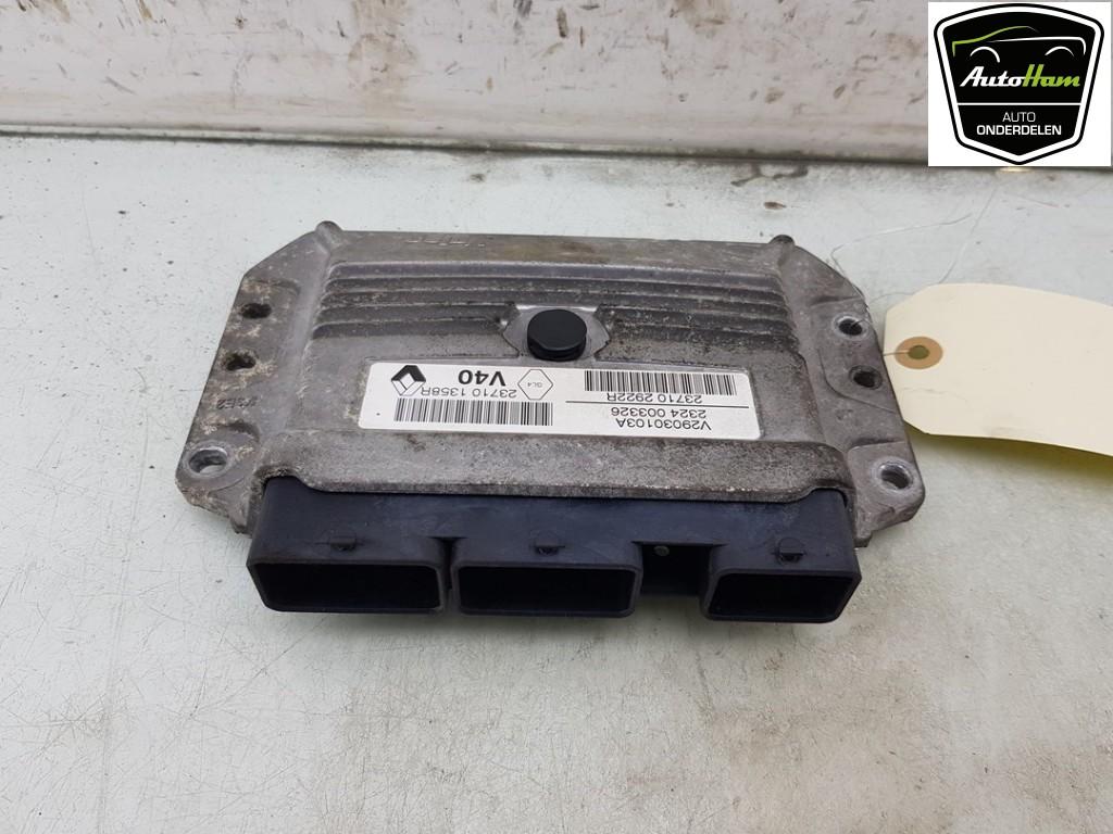 COMPUTER MOTOR Renault Megane III CC (EZ) (01-2010/12-2015), Gebruikt, Renault