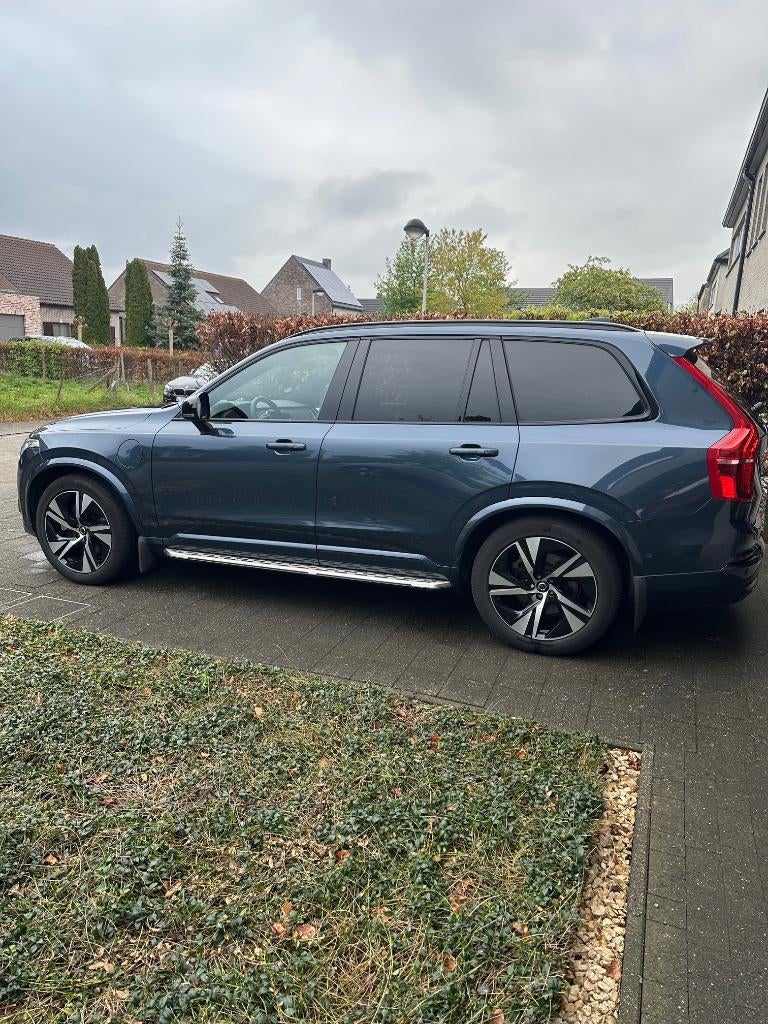 VOLVO XC90 Recharge T8 AWD plug-in hybrid Ultimate Dark, 32 g/km, Euro 6, 4 cilinders, Blauw