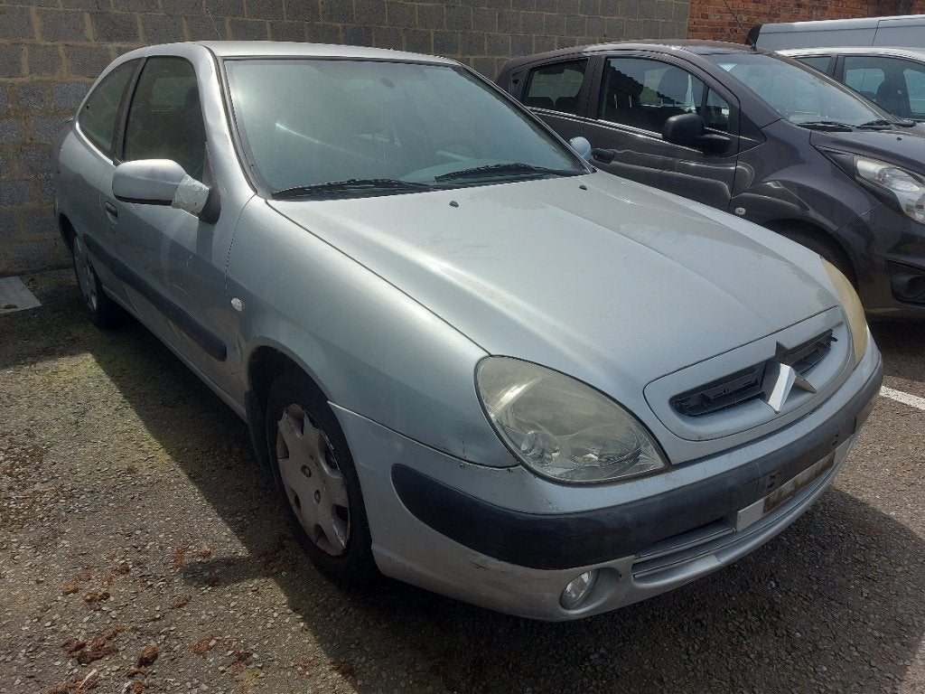 Citroen Xsara coupé -1,4 i-2003 - 102.000 kms - PIECES, Argent ou Gris, Achat, Xsara, Entreprise