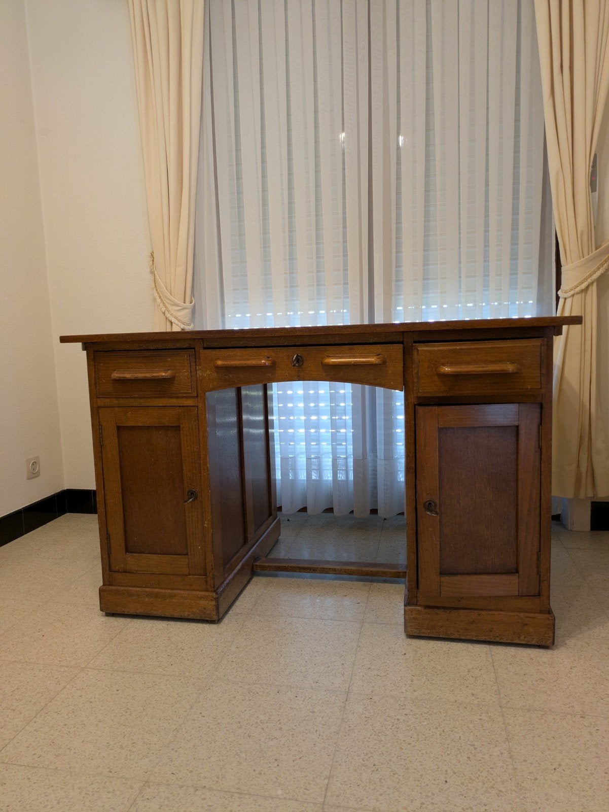 Vintage bureau in eik, Ophalen