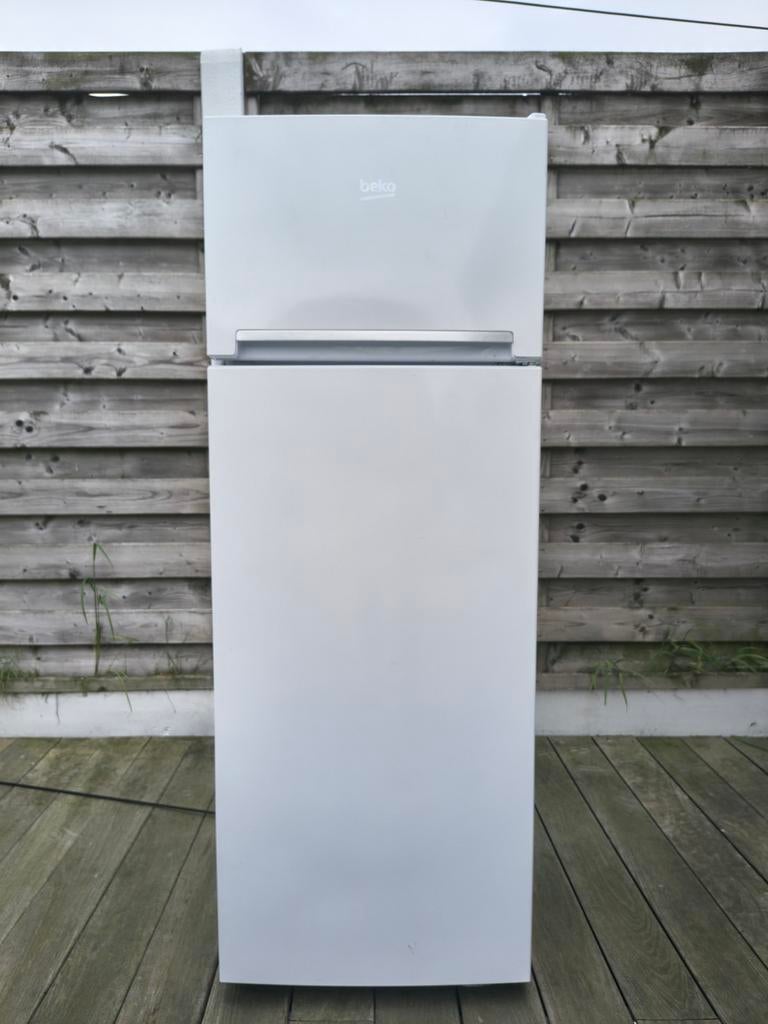 Koelkast met diepvriesvak, Elektronische apparatuur, Ophalen