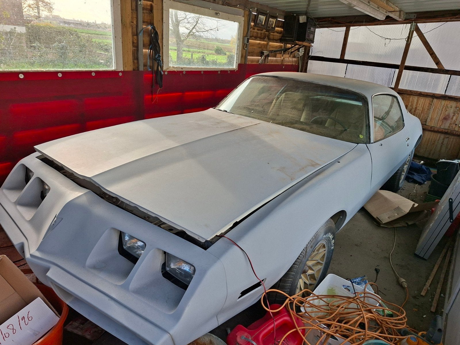 Pontiac. Firebird