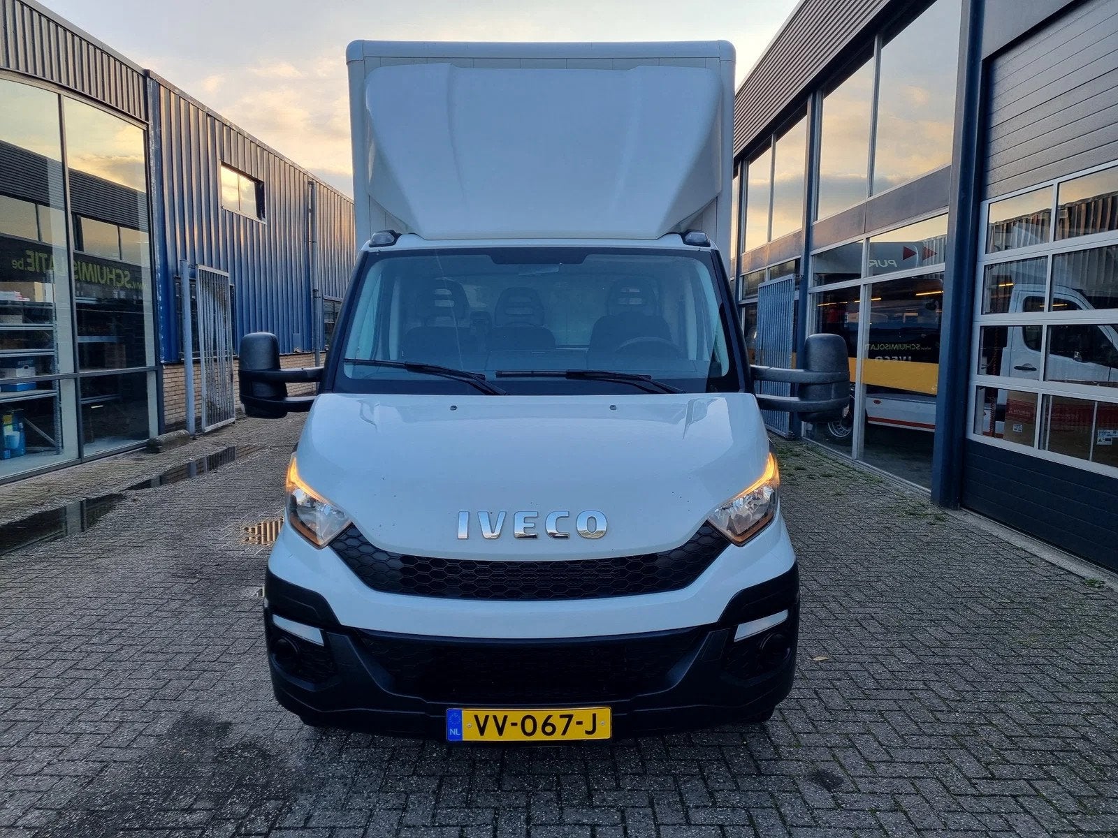Iveco Daily 35C11 Bakwagen Laadklep 22m3 2.48 hoog, Autos, Euro 5, Achat, Ordinateur de bord, Boîte manuelle