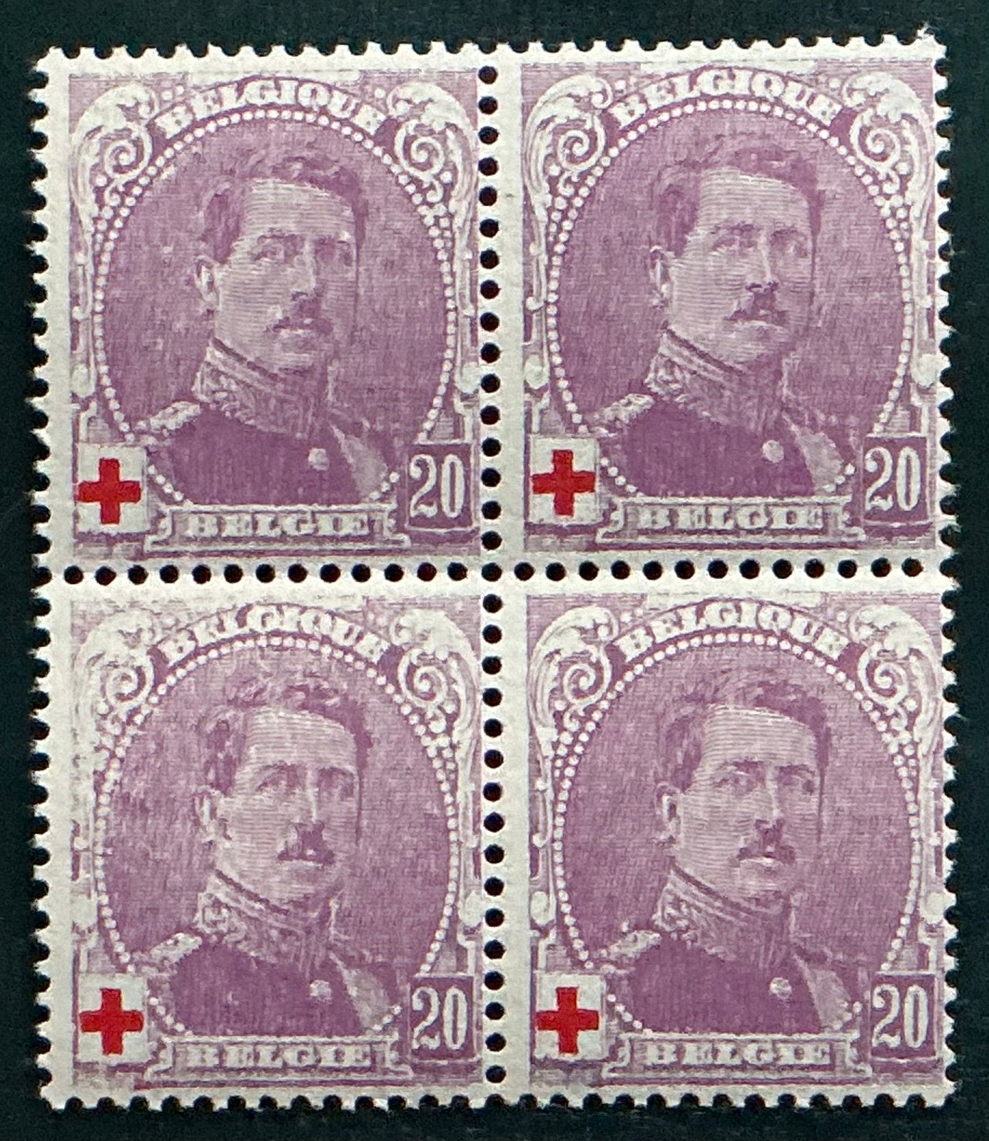 LOT A38. OBP: 131. RODE KRUIS. MNH. ** blok., Orginele gom, Ophalen of Verzenden, Postfris, Postfris