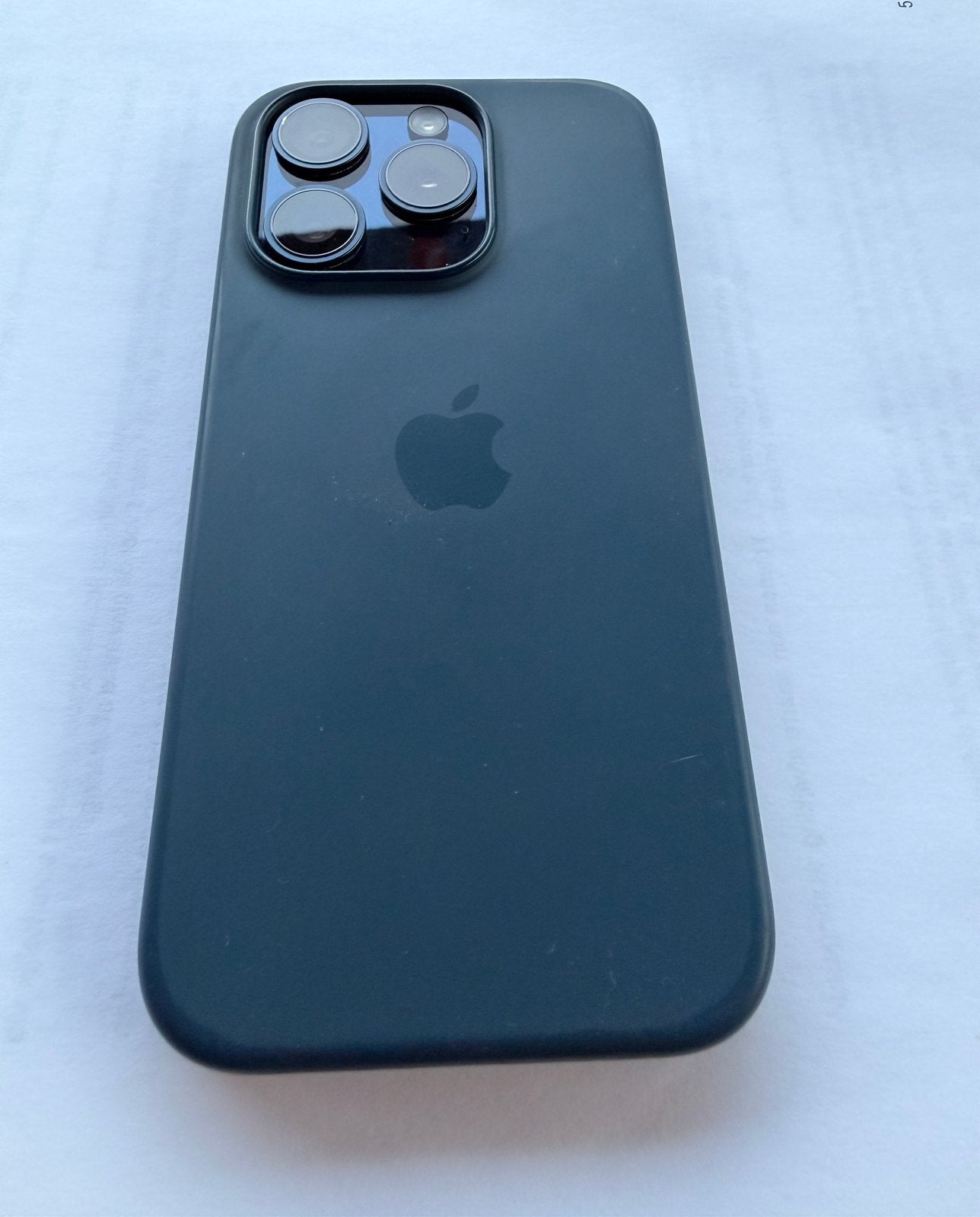 Iphone 15 PRO 256GB in zeer goede staat, Telecommunicatie, Mobiele telefoons | Apple iPhone, Blauw, Zo goed als nieuw, 84 %, Zonder simlock