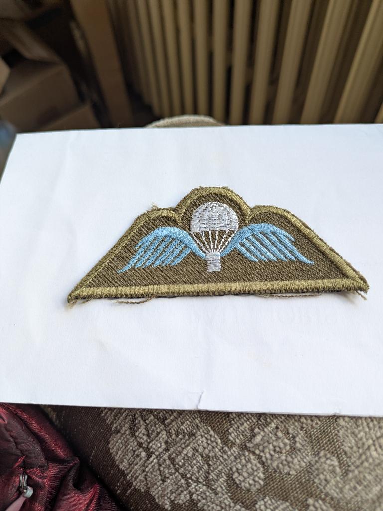 Para A kenteken, Verzamelen, Militaria | Algemeen, Ophalen of Verzenden, Landmacht, Embleem of Badge