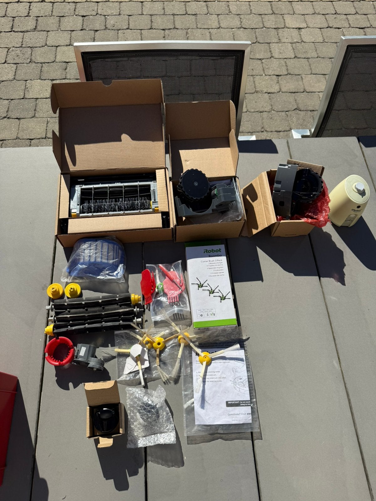 Lot de pièces détachées iRobot Roomba + roomba, Electroménager, Enlèvement, Comme neuf, IRobot