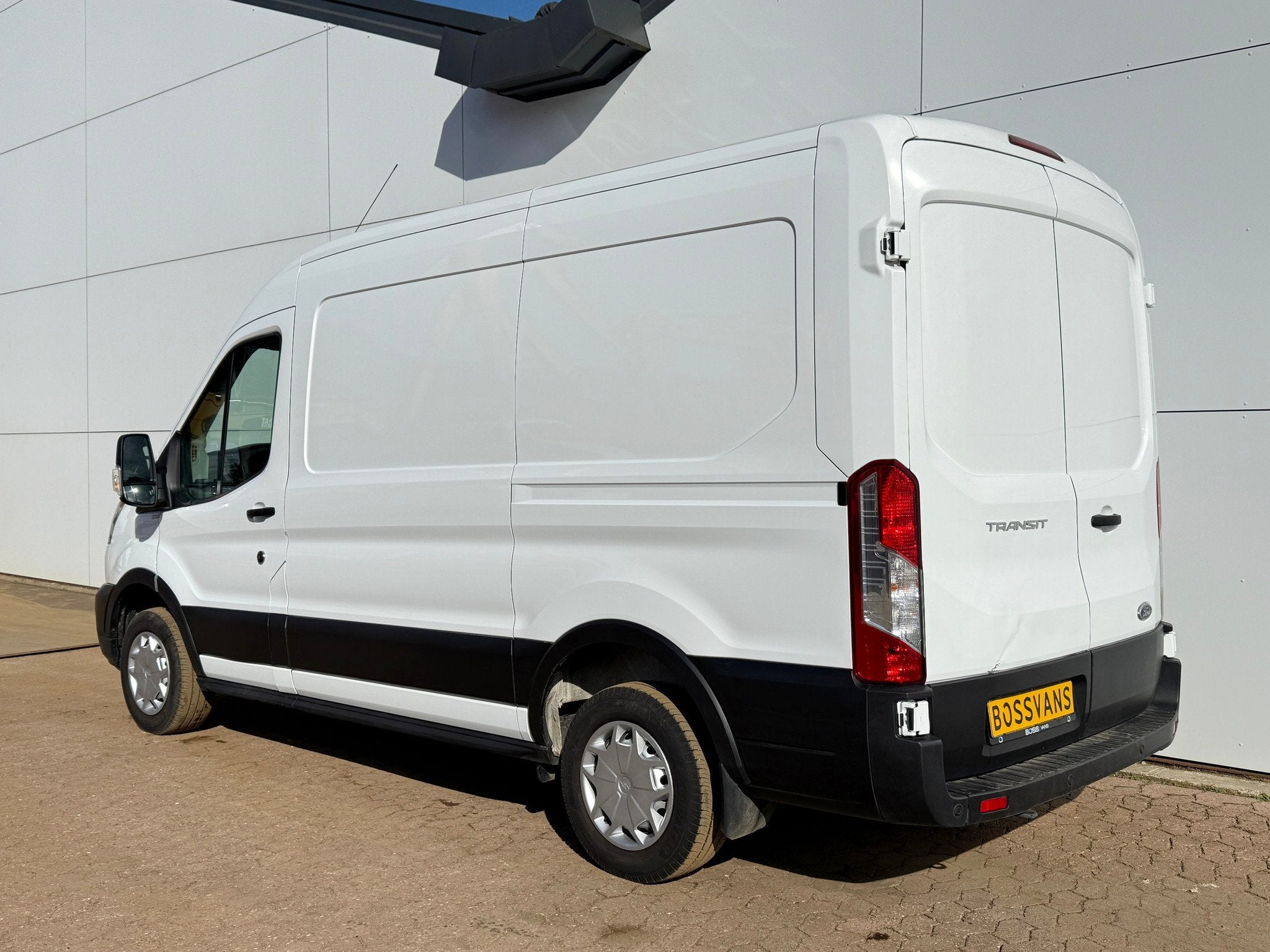 Ford Transit Transit 2.0 TDCI 130PK (bj 2024), Auto's, Voorwielaandrijving, Euro 6, 4 cilinders, 2000 kg