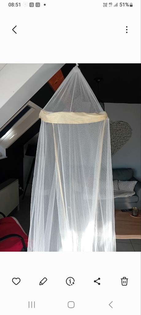 Ciel de lit  impeccable  prix 5 euros