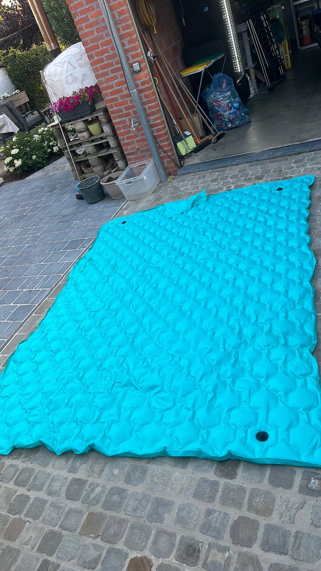 Luchtmatras voor op water of voor in tent om op te slapen, Ophalen, Zo goed als nieuw