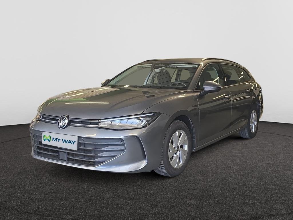 Volkswagen Passat SW Passat Variant 1.5 eTSI OPF DSG, Autos, Volkswagen, Argent ou Gris, Achat, Break, Airbags