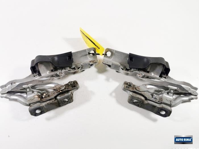 Motorkap Scharnier van een Volvo S90, Gebruikt, -, -, Ophalen of Verzenden