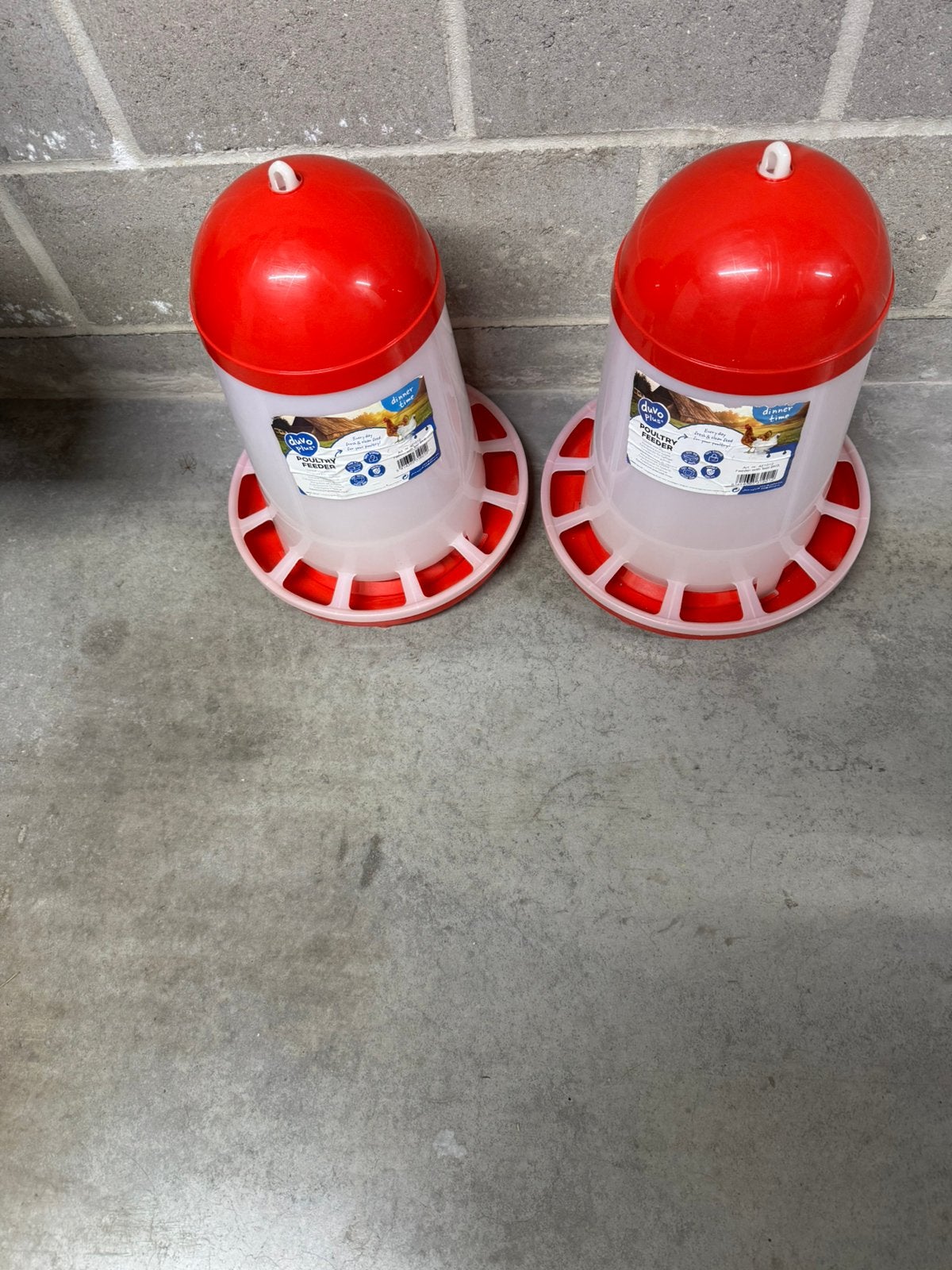 Voedertoren voor kippen 12 euro voor 2stuks, Ophalen, Zo goed als nieuw