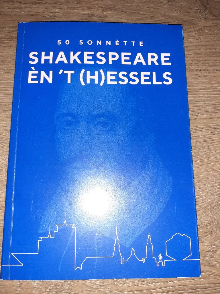 Shakespeare èn 't (H)Essels, in het Hasseltse Dialect, Boeken, Ophalen of Verzenden, Zo goed als nieuw, Diverse auteurs