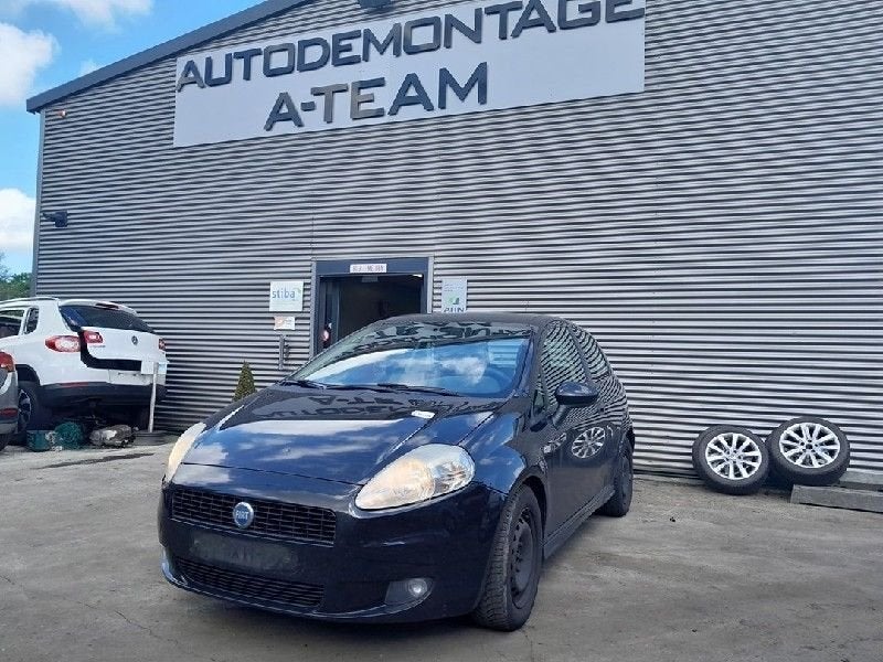 AMORTISSEUR ARRIÈRE GAUCHE Fiat Grande Punto (199), FCA Germany GmbH, IPC D1-09 Bahnhofsplatz
65423  Rüsselsheim am Main, DE, Utilisé