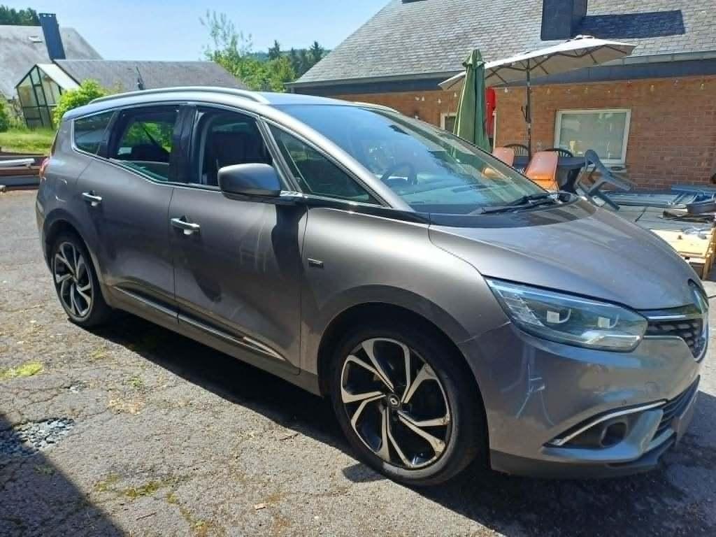 Renault grand scenic bose edition 7 places dci, Autos, Renault, Argent ou Gris, Euro 6, 7 places, Boîte manuelle