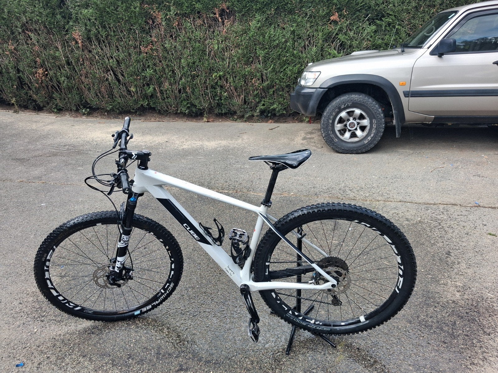 Cube mountainbike, Ophalen