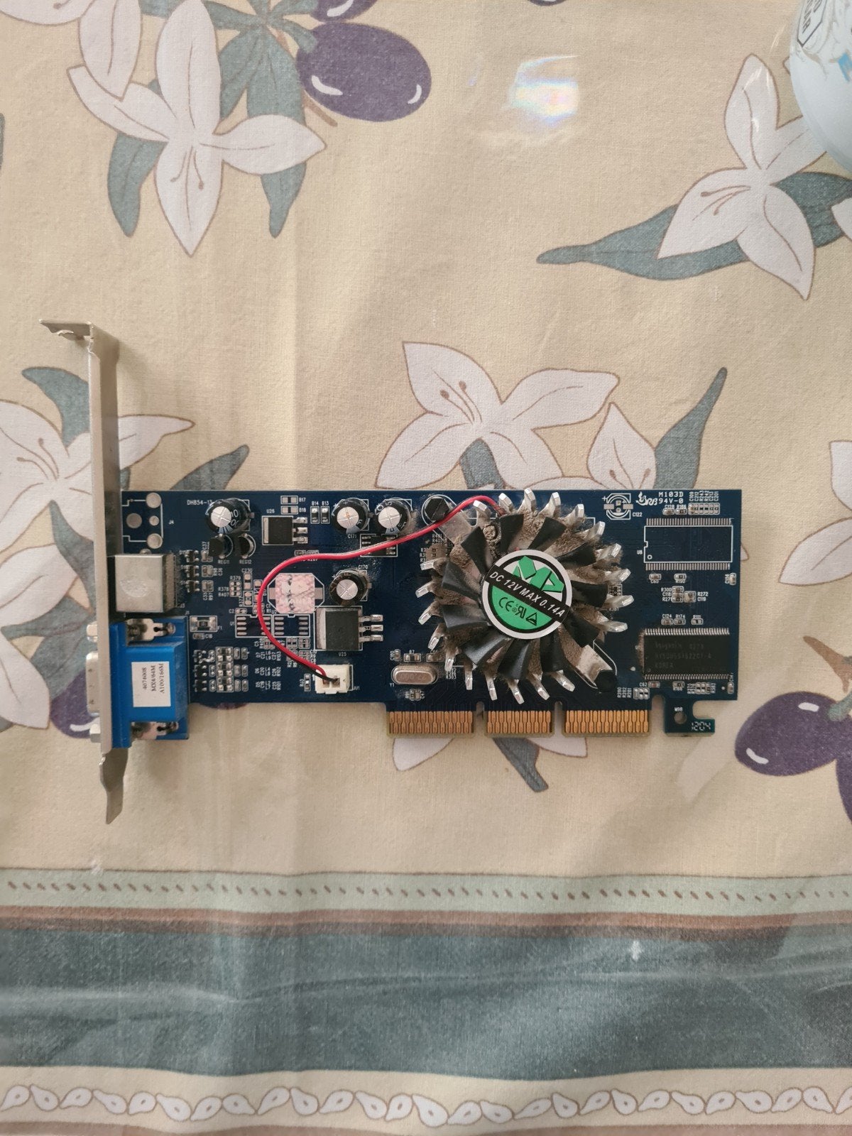 A vendre Gt 720, Computers en Software, Videokaarten, Verzenden