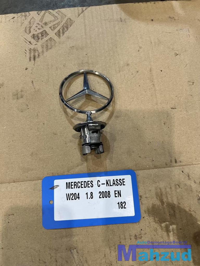 MERCEDES C KLASSE W204 motorkap logo 2007-2011, Mercedes-Benz AG, Mercedes-Benz, Utilisé, Mercedesstrasse 120
70372  Stuttgart, DE
