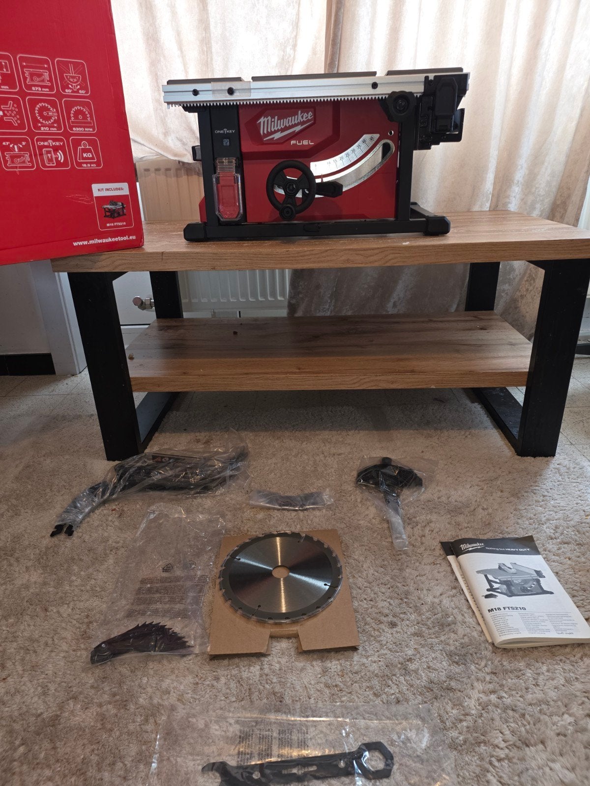 table scie circulaire milwaukee, Enlèvement ou Envoi