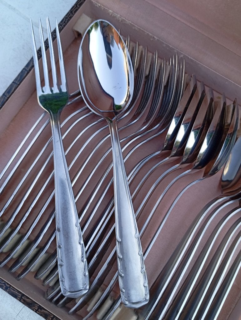 Coffret de 12 fourchettes et 12 cuillères soupes, Enlèvement