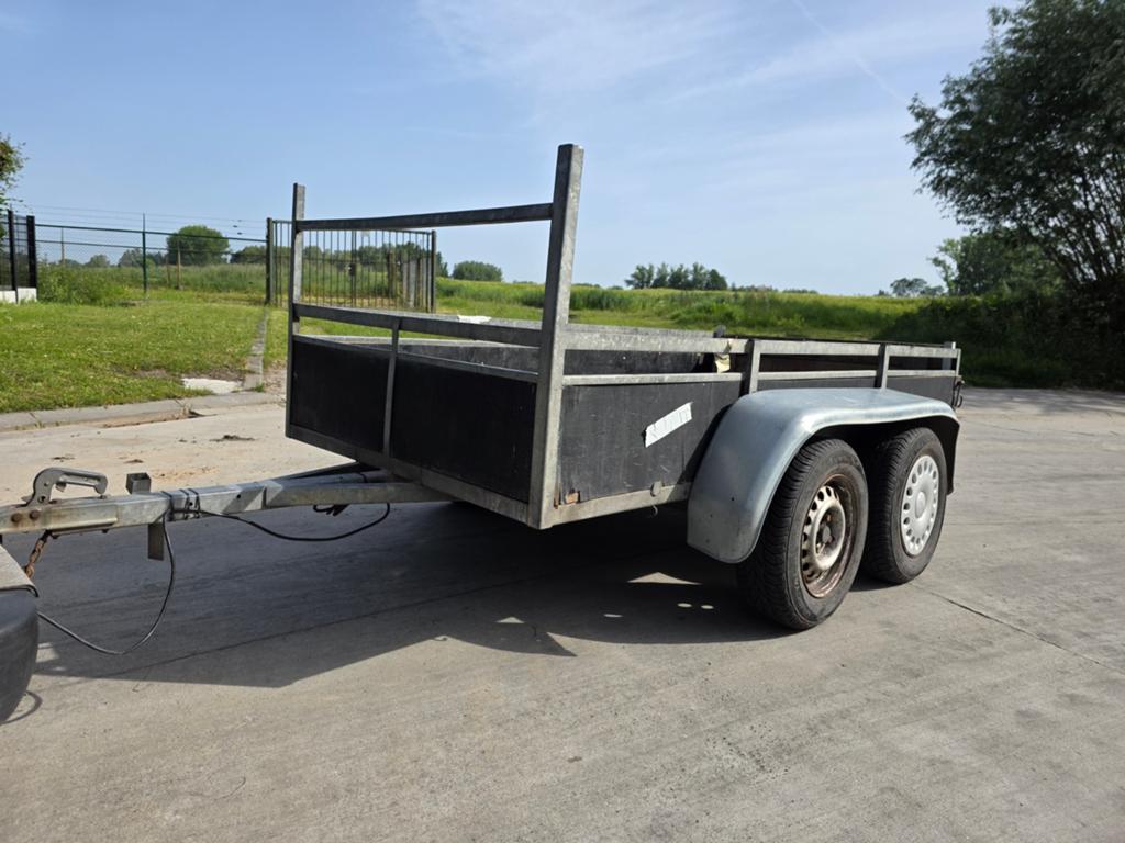 Aanhangwagen dubbelas, Ophalen, Gebruikt