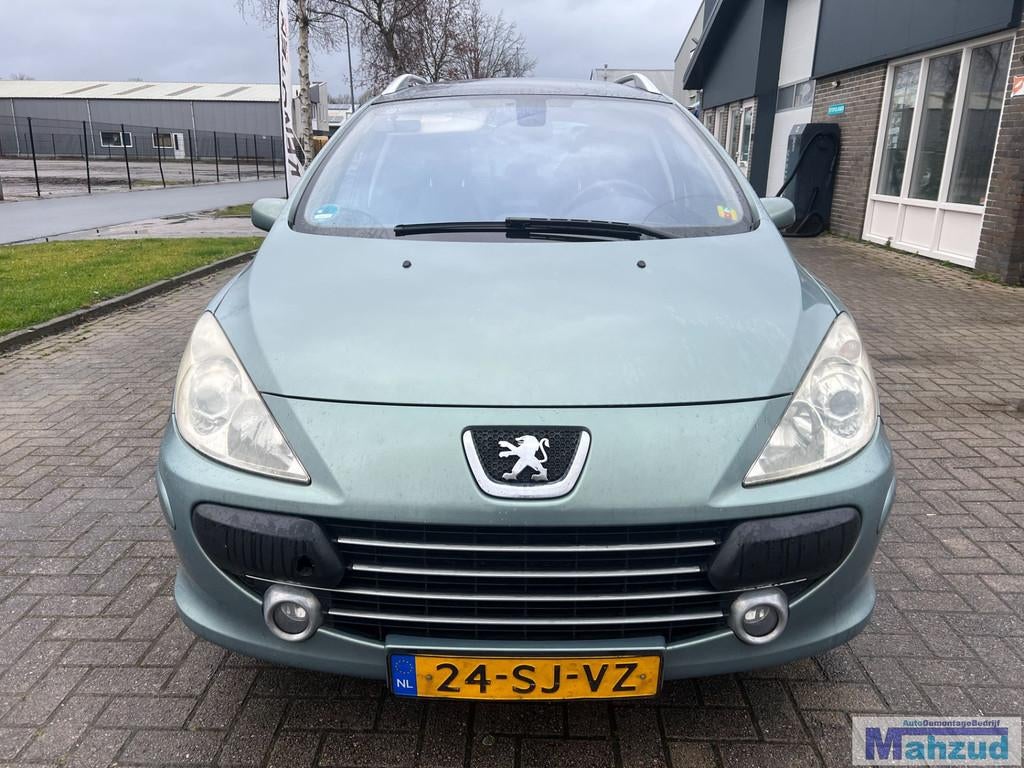 Pi ces de d montage pour Peugeot 307 Break EZSD verte (2006), Taurusavenue 1
2132 LS  Hoofddorp, NL, Contact.group@renault.com