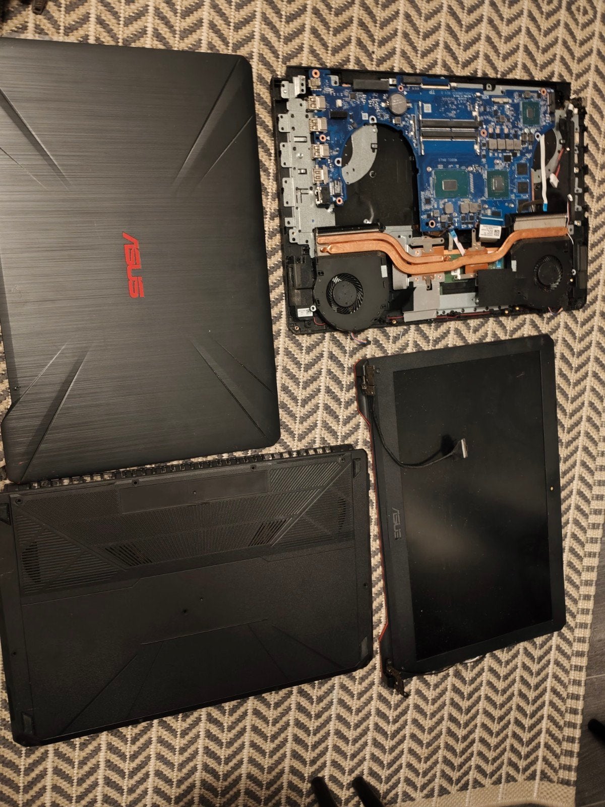 Asus tuf gaming piece, Enlèvement, Utilisé