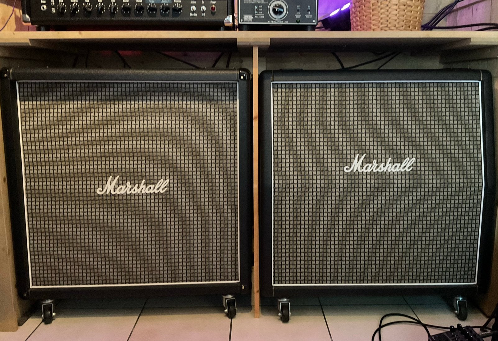 Marshall 1960 AX + BX Celestion Greenback made in UK!, Enlèvement, Comme neuf