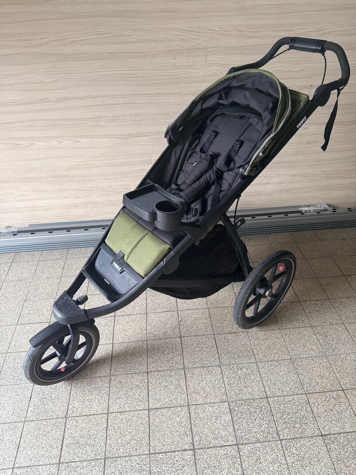 Thule Urban glide 2, Kinderen en Baby's, Buggy's, Ophalen, Zo goed als nieuw